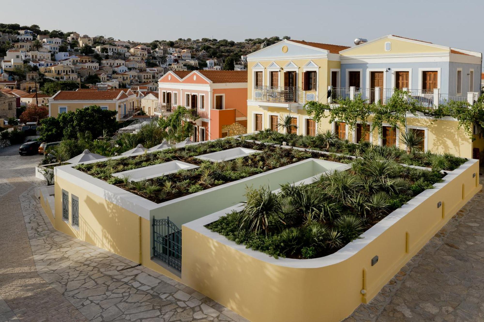 Opera House Hotel Symi Exteriér fotografie