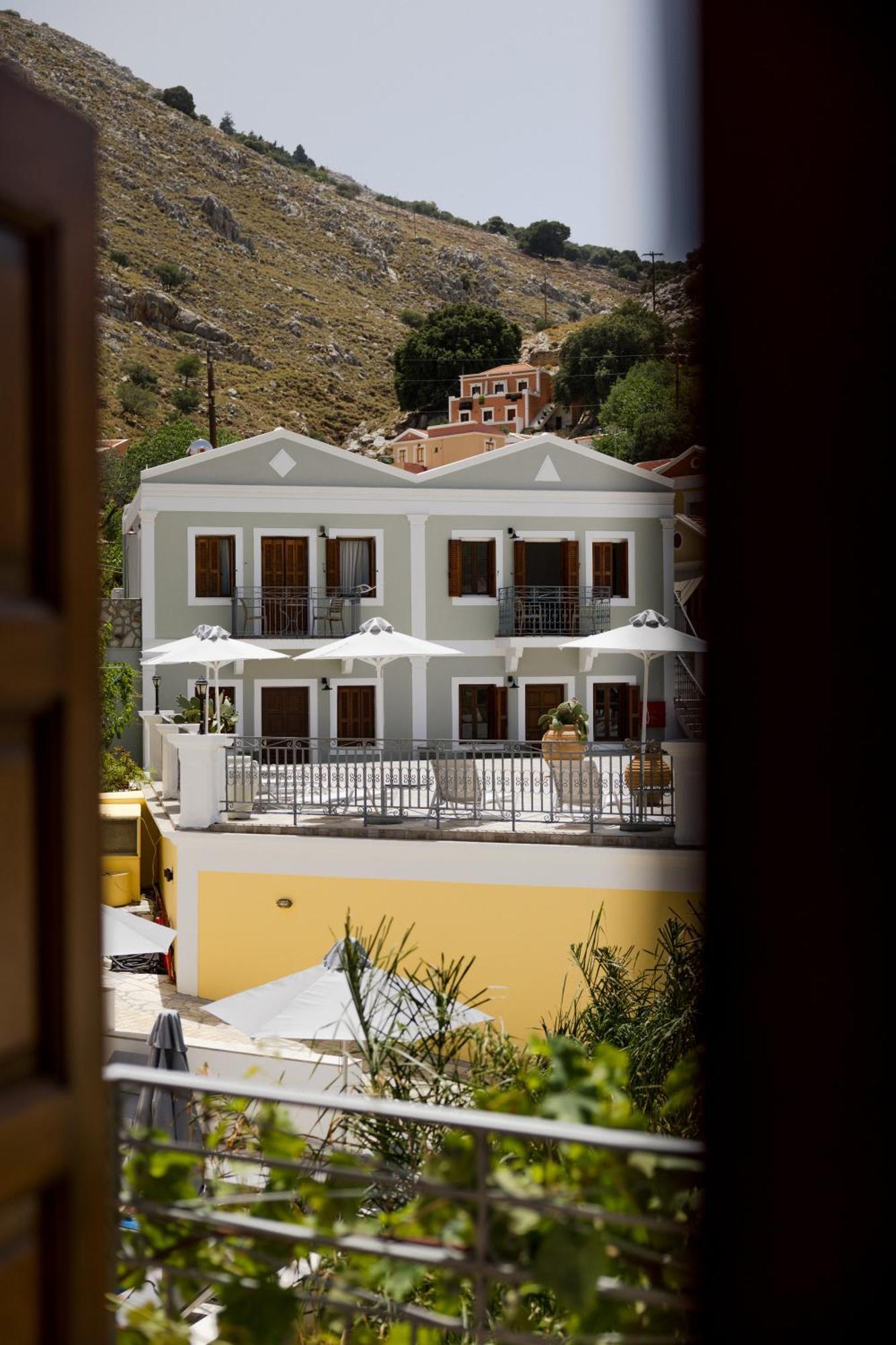 Opera House Hotel Symi Exteriér fotografie